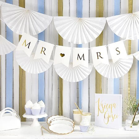 White Tissue Fan Garland I Modern Wedding Decorations I My Dream Party Shop I UK