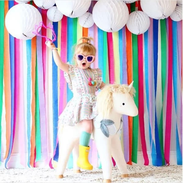 8 Amazing Ways to Decorate Parties using Crepe Paper Streamers I Blog Post I My Dream Party Shop