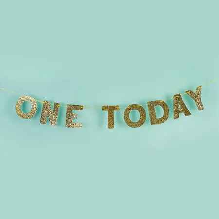 One Today Glitter Garland I 1st Birthday Party Supplies I My Dream Party Shop UK