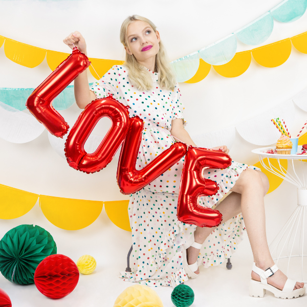 Red Love Foil Balloon Garland I Anniversary Balloons I My Dream Party Shop UK