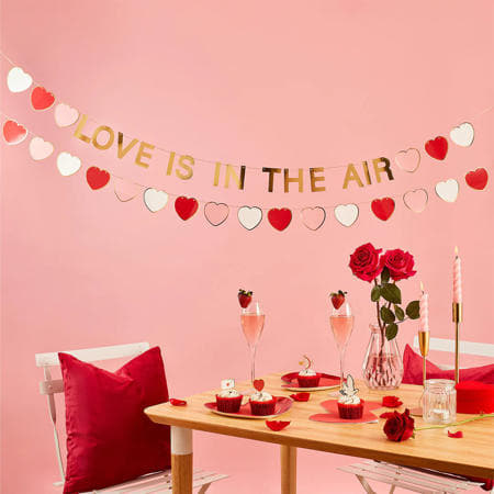 Red and Pink Heart Garland I Galentine&#39;s Day Decorations I My Dream Party Shop UK