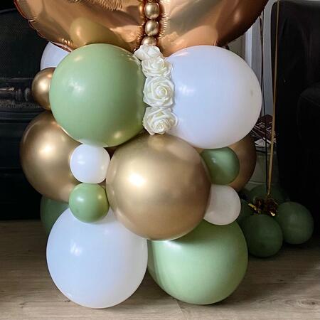 Extra Roses on Open Balloon Column I My Dream Party Shop Ruislip