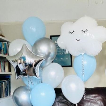 White Cloud Supershape Balloon Sets (Helium Inflated for Collection)