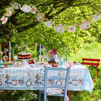 Alice in Wonderland Teapots and Teacups Bunting I Alice Party Supplies I My Dream Party Shop UK